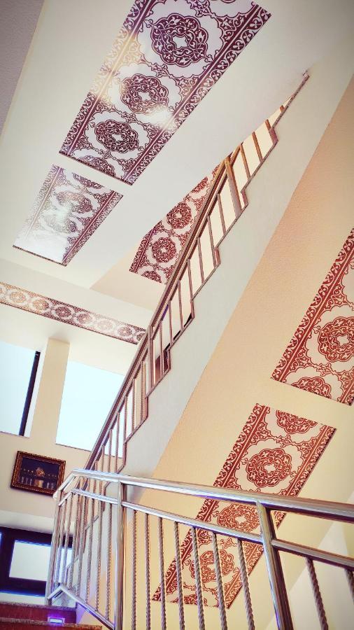 Hotel Buston Chkalovsk Exterior photo