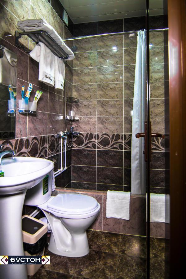 Hotel Buston Chkalovsk Exterior photo